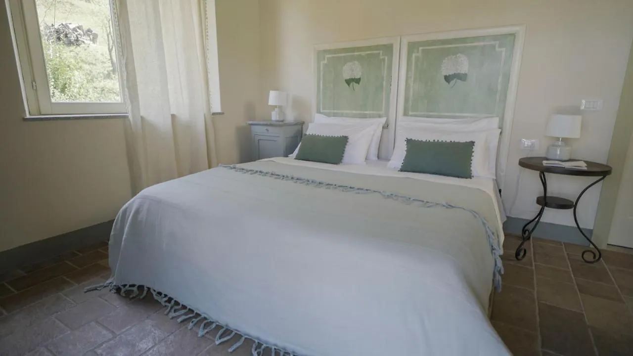 Villa Gavazzini, Meravigliosa Residenza D'Epoca Con Torre Medievale Rezzano Bed and breakfast